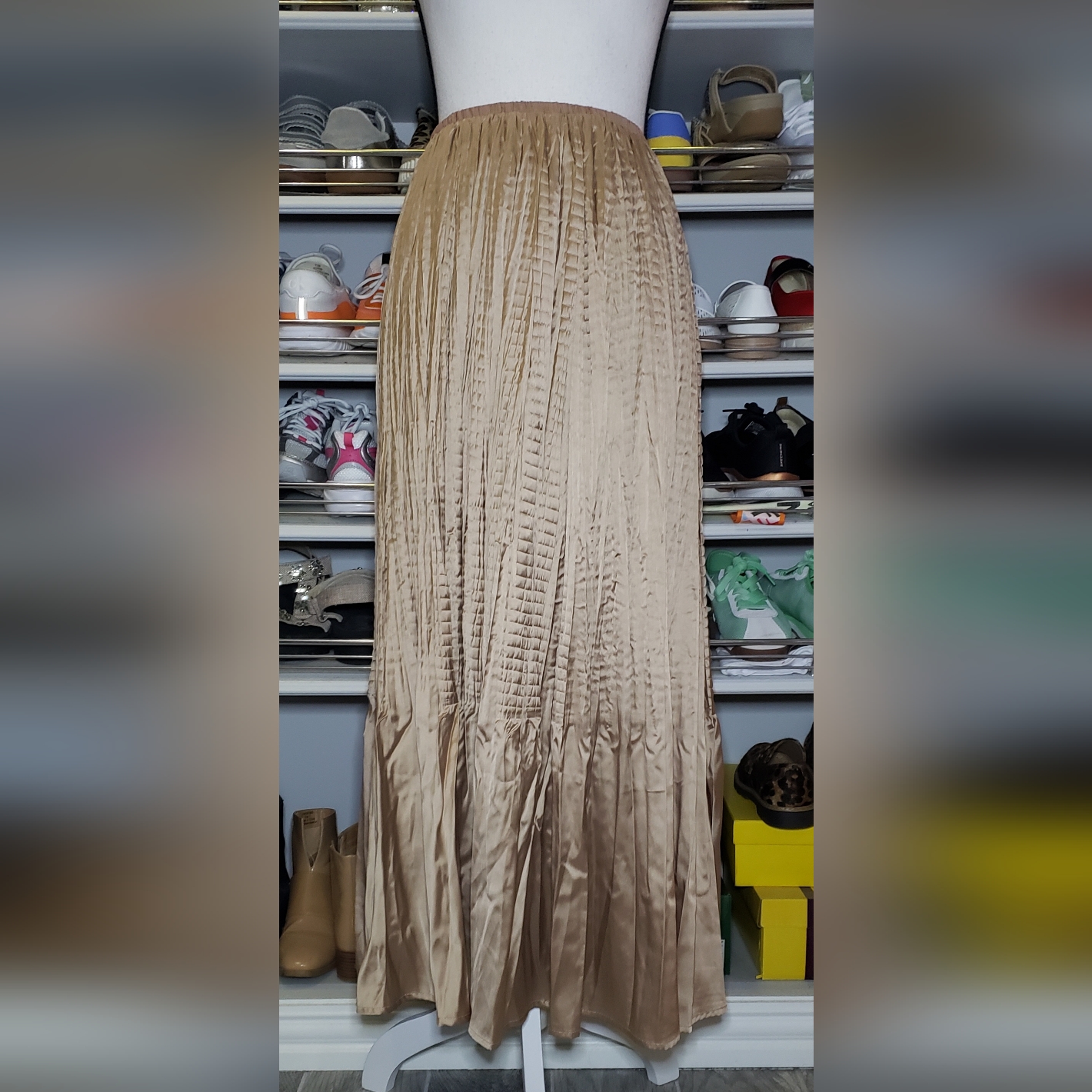 Glam Crinkle Fabric Midi Skirt
